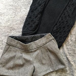 Gap Holiday Outfit (Wool Shorts/Chunky sweater)